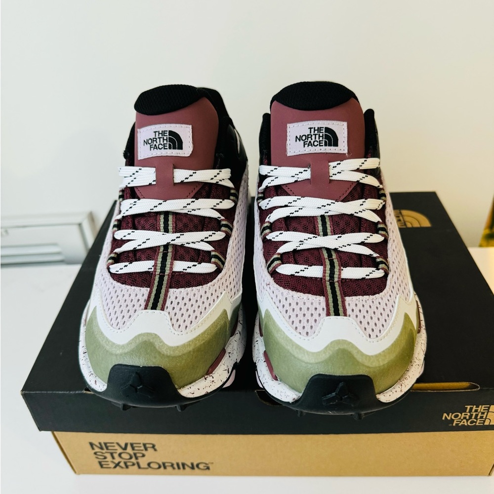 The North Face Women's VECTIV Taraval Hiking Shoes